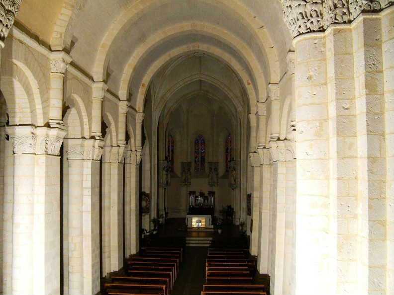 SAINTES église haute de St EUTROPE